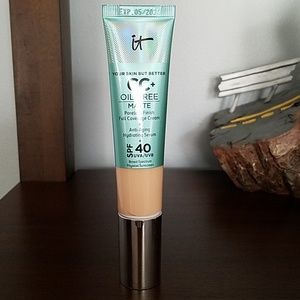 It Cosmetics cc+ Cream - Fair Light Shade